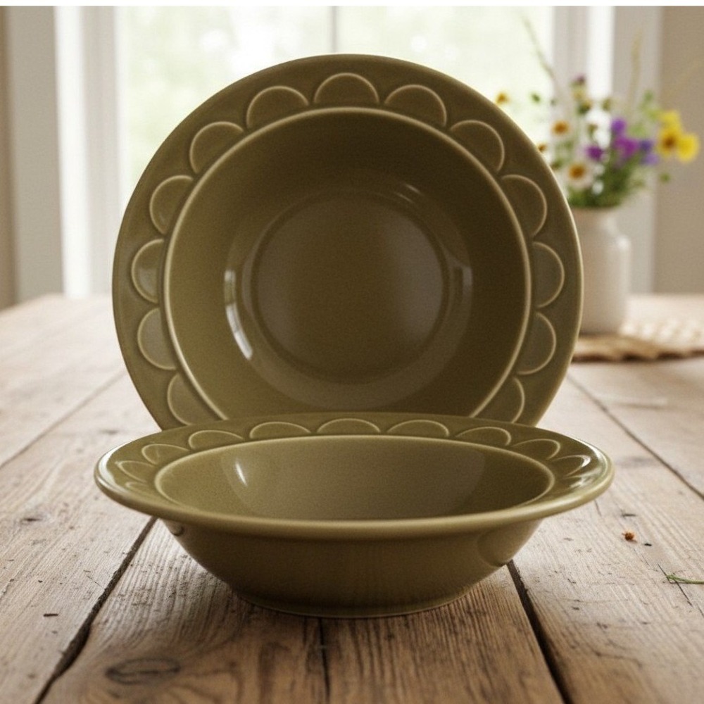 Vintage 2 MCM Homer Laughlin Sheffield Granada Avocado Olive Green 6" Bowls